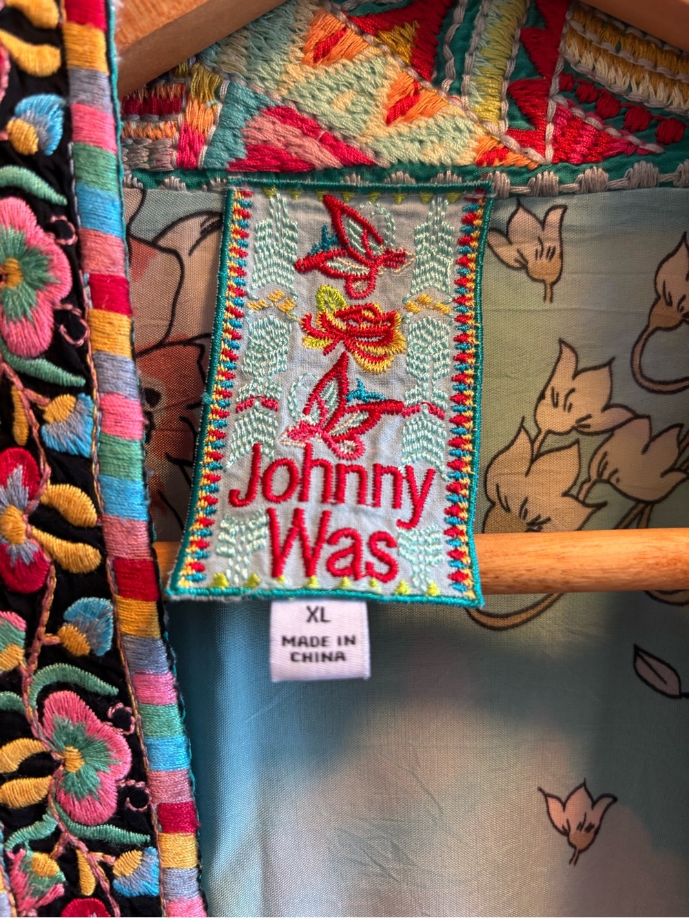 Johnny Was Embroidered Floral Navy Kimono Jacket - Picture 6 of 6